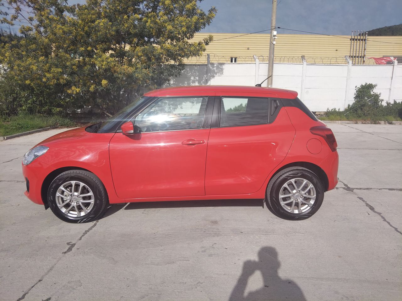 SUZUKI - 4