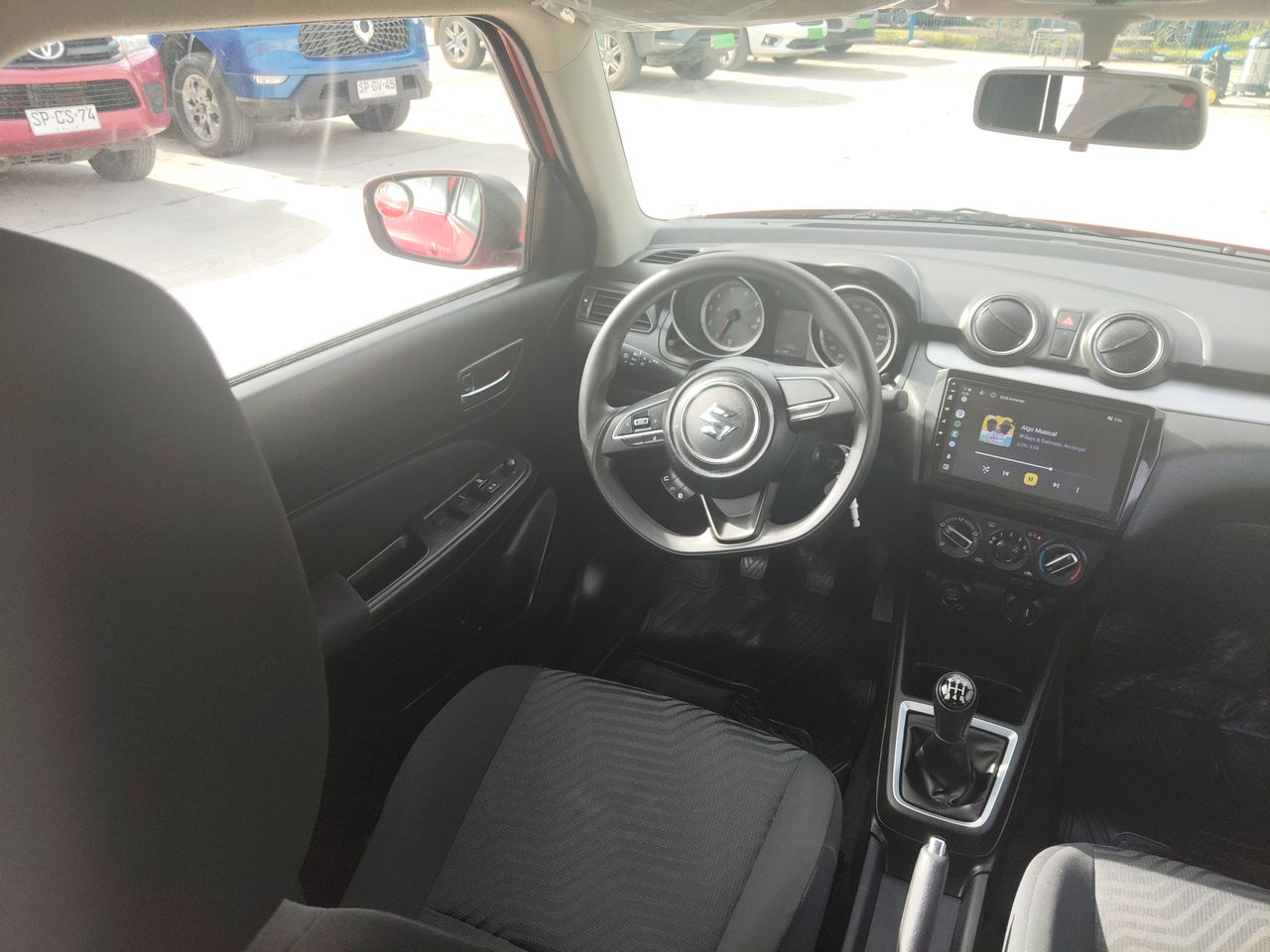 SUZUKI - 16
