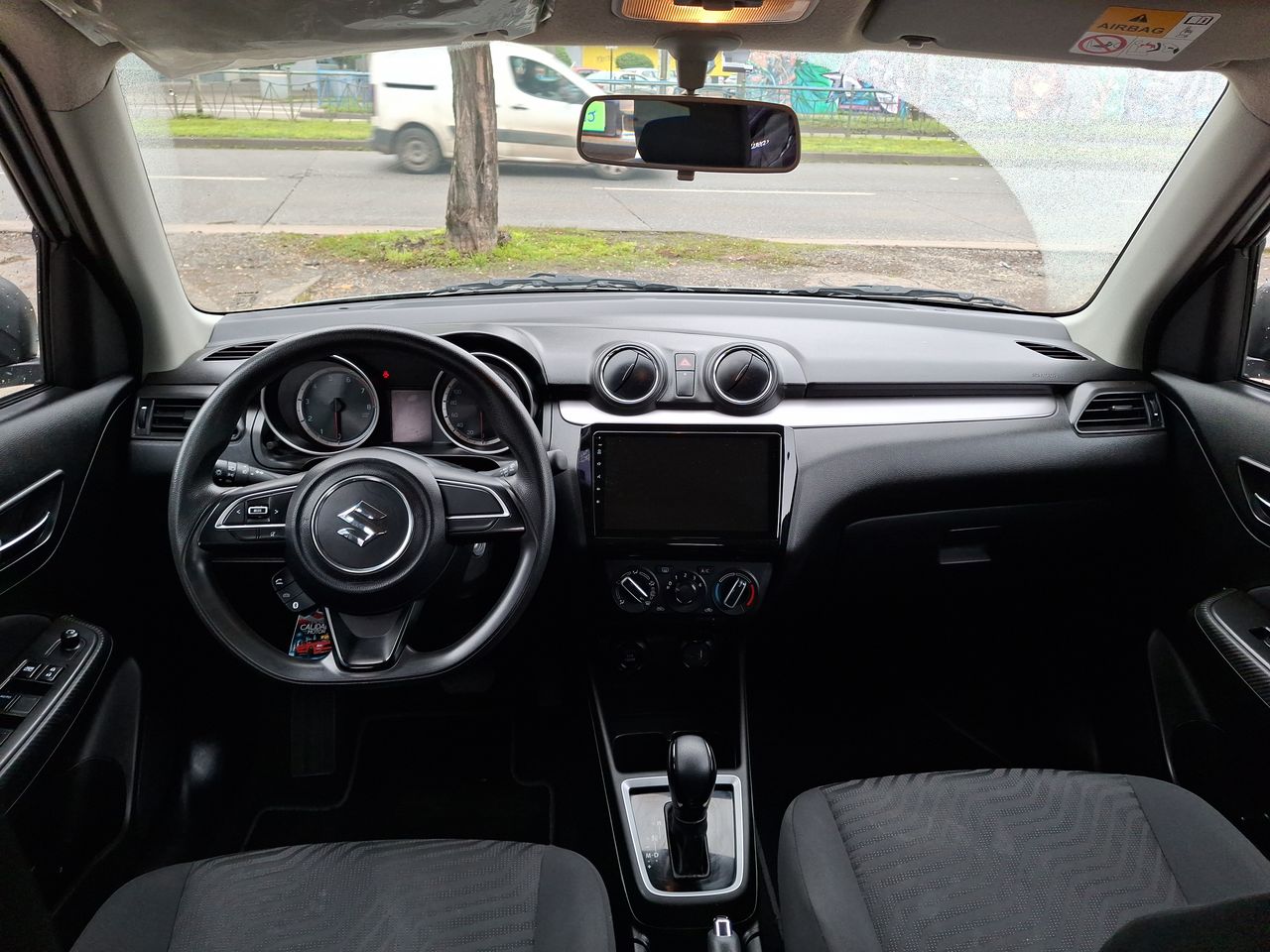 SUZUKI - 31