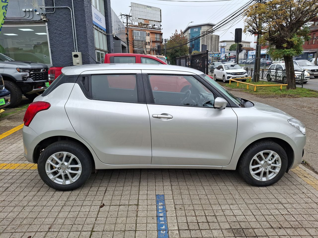 SUZUKI - 8