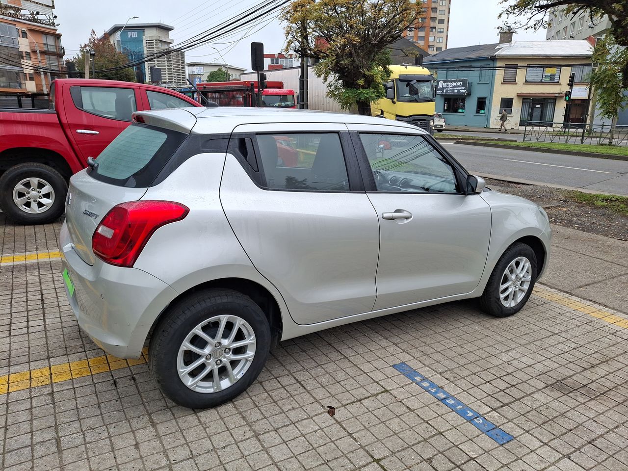 SUZUKI - 7