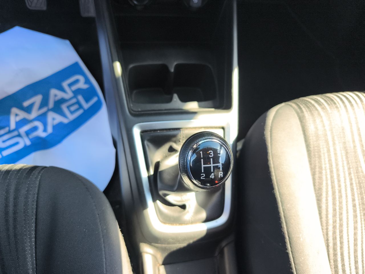 Suzuki Dzire — foto 29 de 32