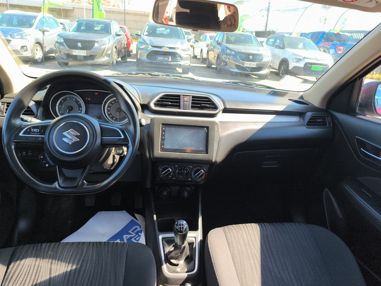 Suzuki Dzire — foto 30 de 32