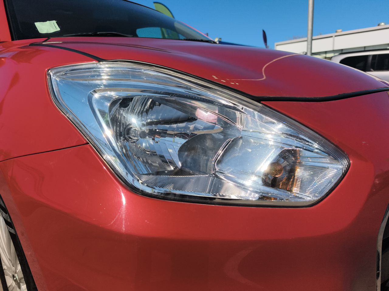 Suzuki Dzire — foto 17 de 32
