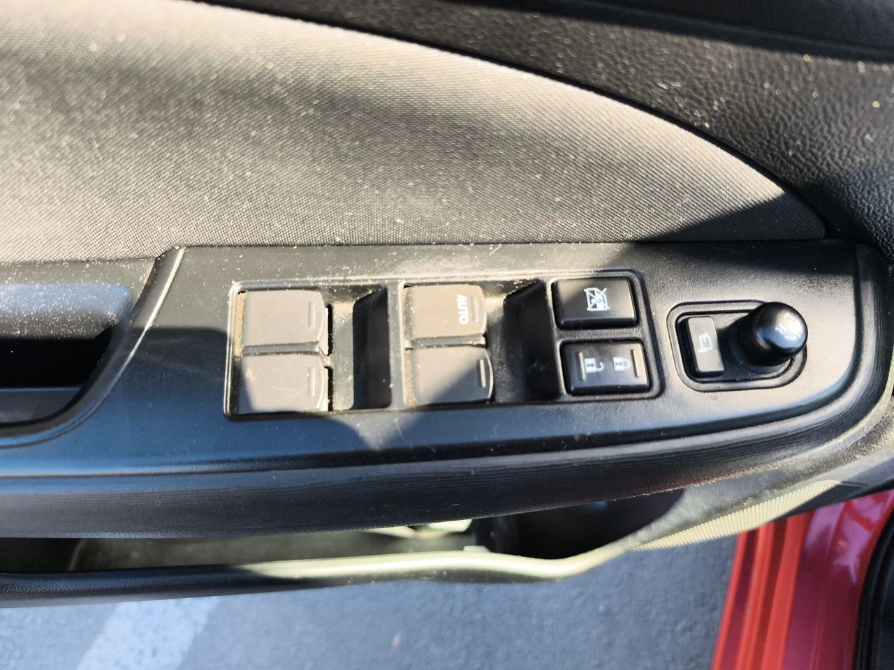 Suzuki Dzire — foto 21 de 32