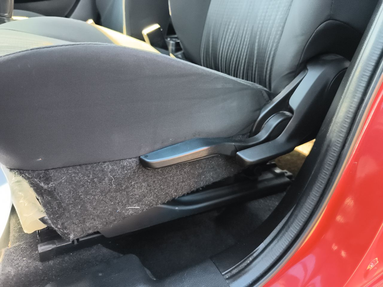 Suzuki Dzire — foto 22 de 32