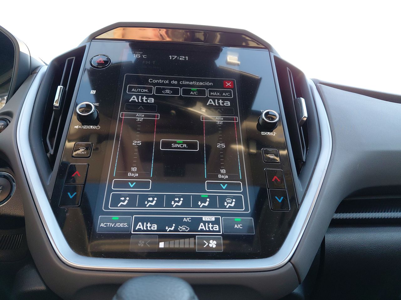 Subaru Crosstrek — foto 22 de 27