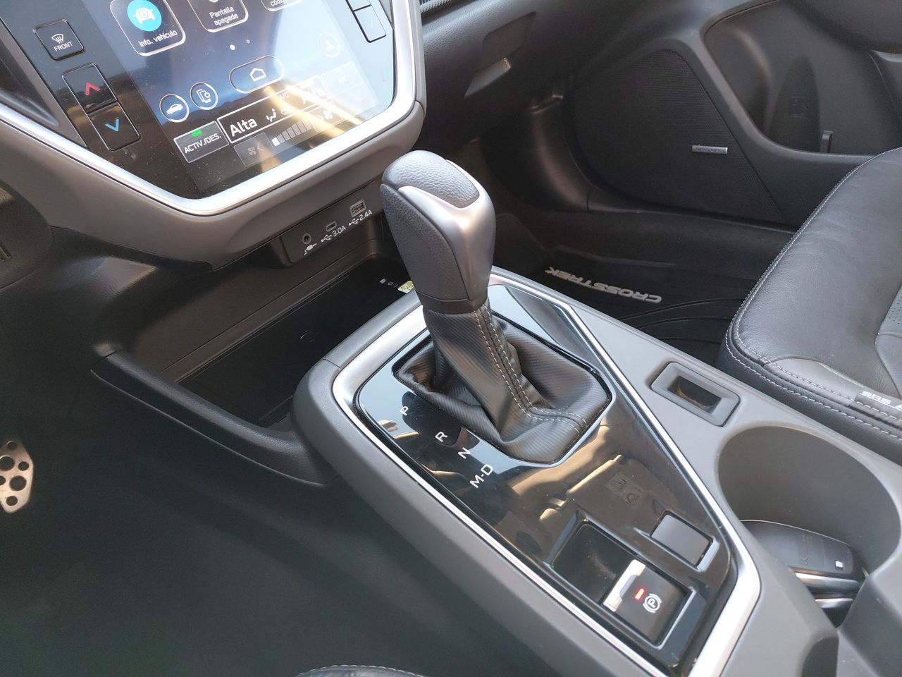 Subaru Crosstrek — foto 23 de 27