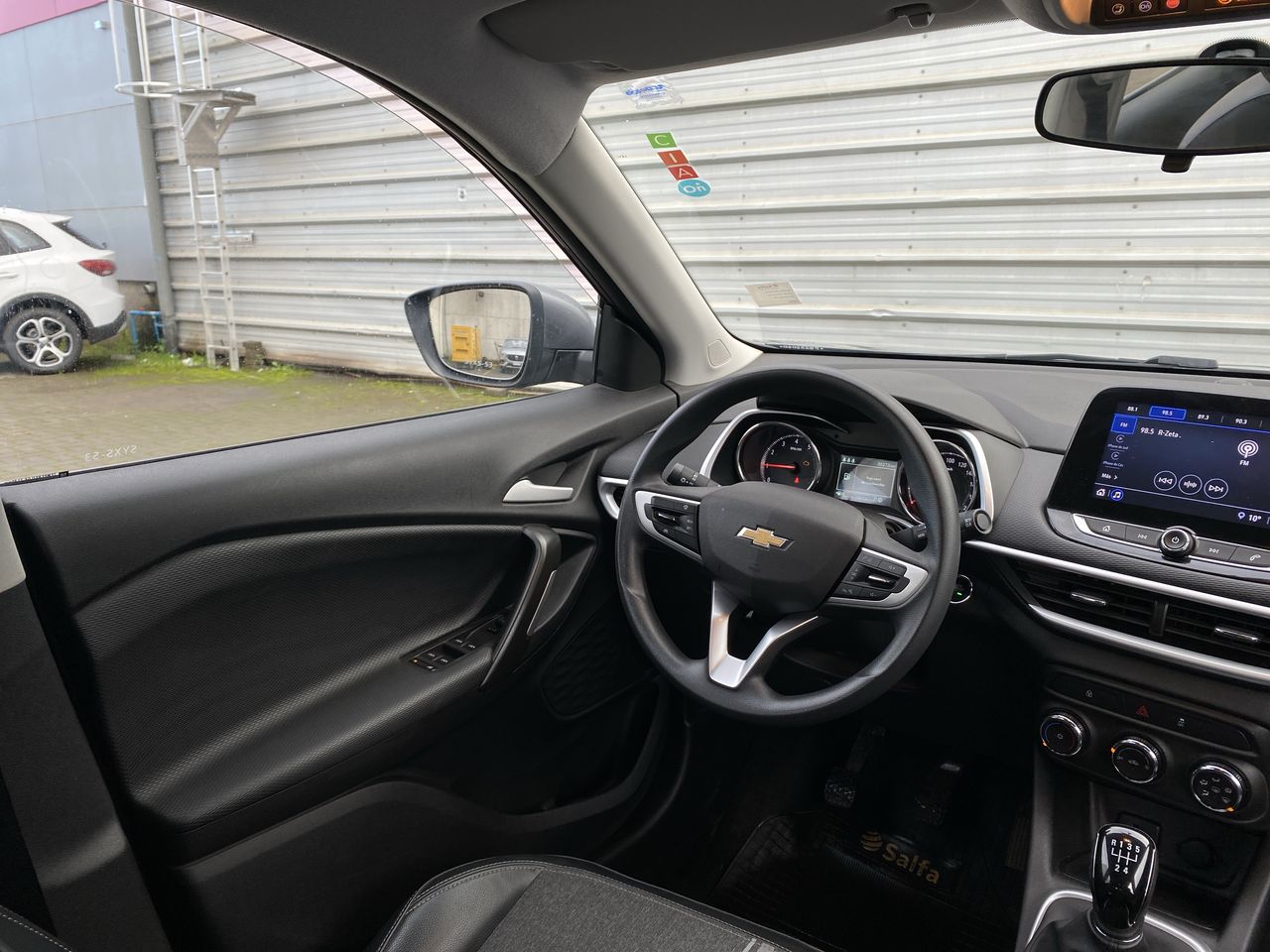Chevrolet Tracker — foto 9 de 28