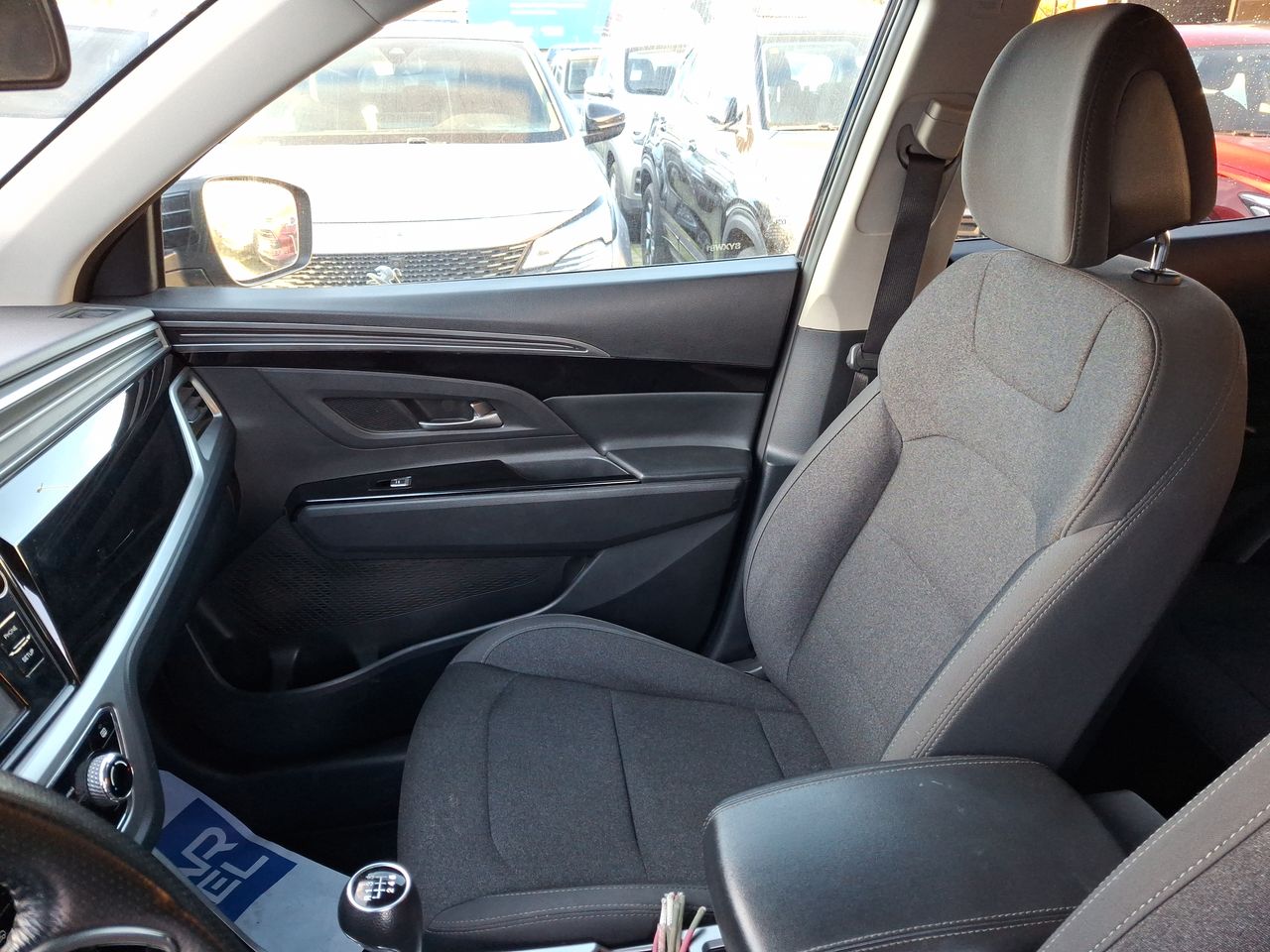 SSANGYONG - 33