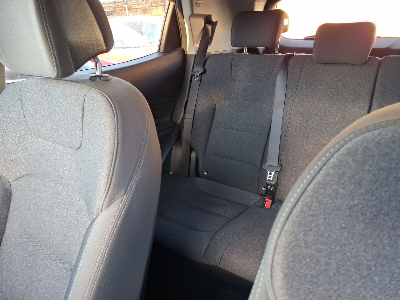 SSANGYONG - 12