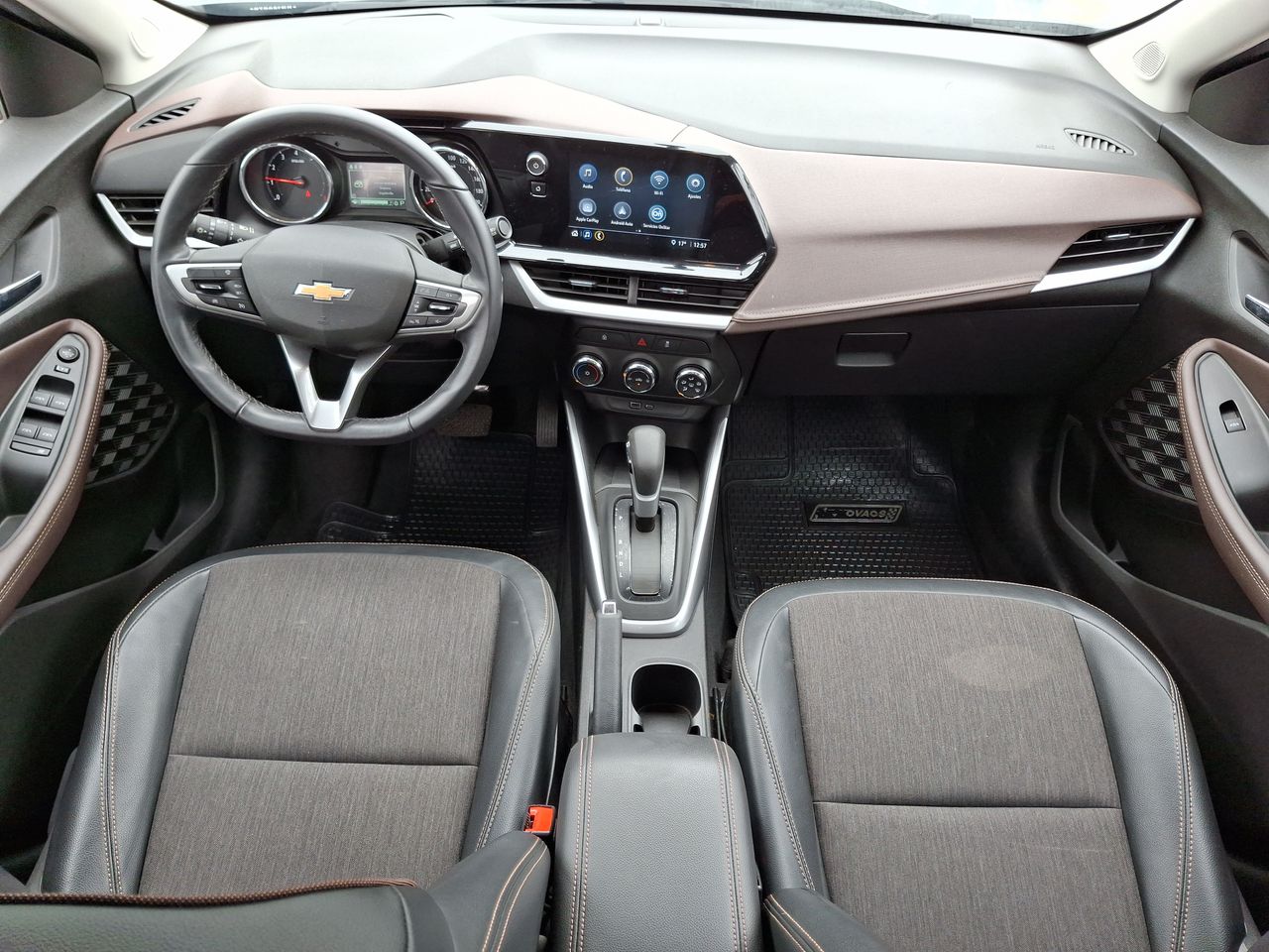 CHEVROLET - 32