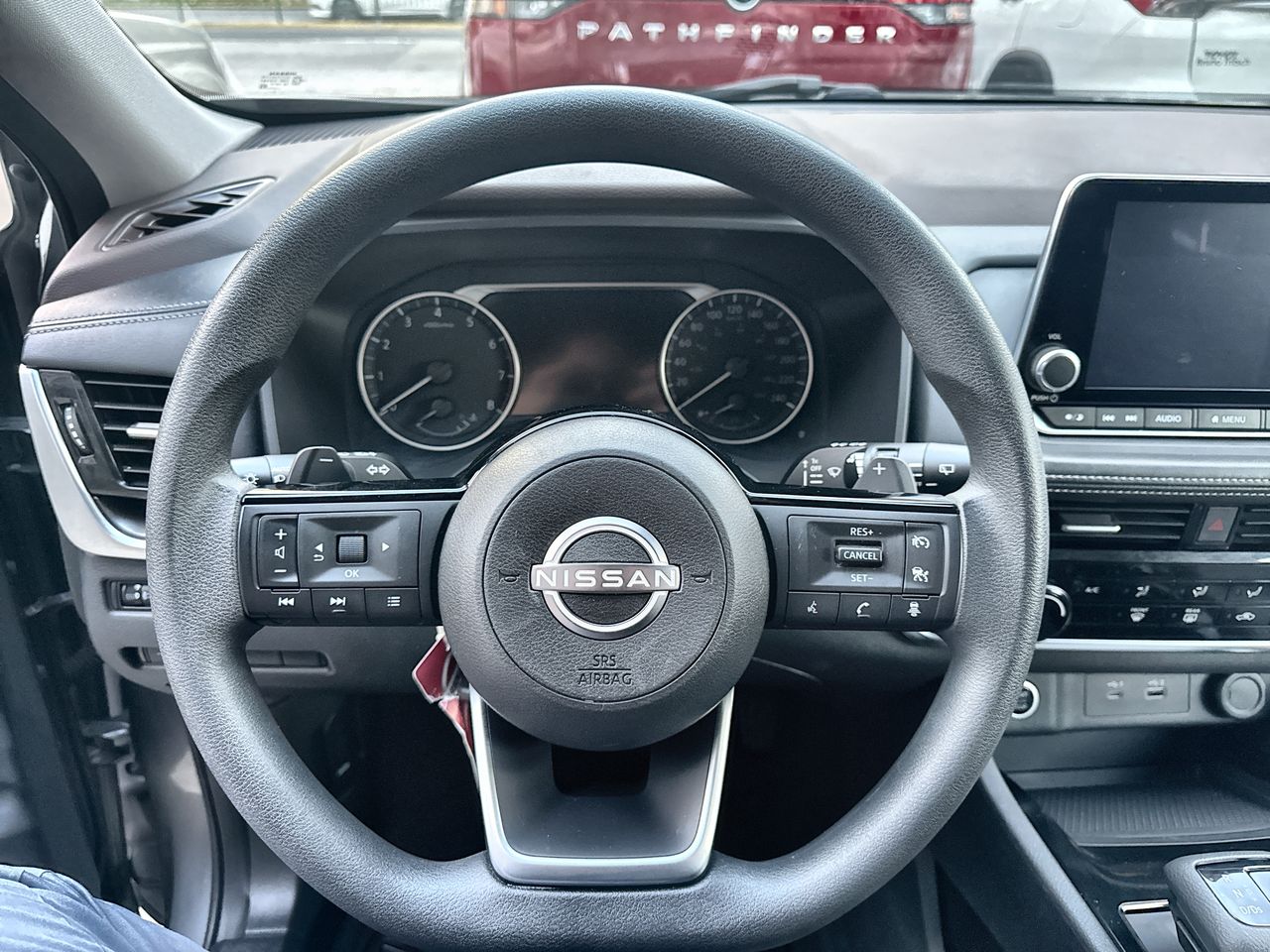 NISSAN - 16
