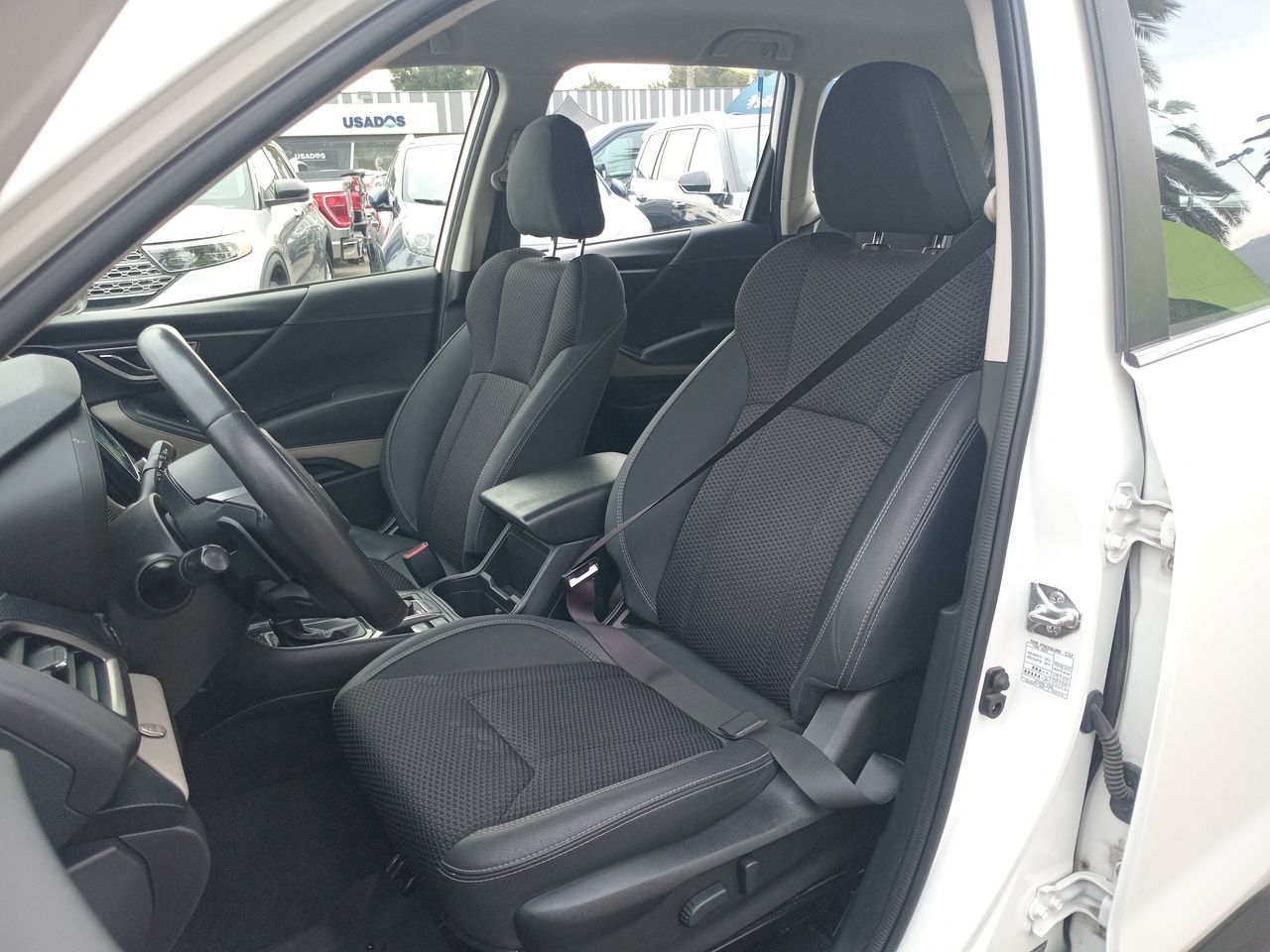 Subaru Forester — foto 15 de 26