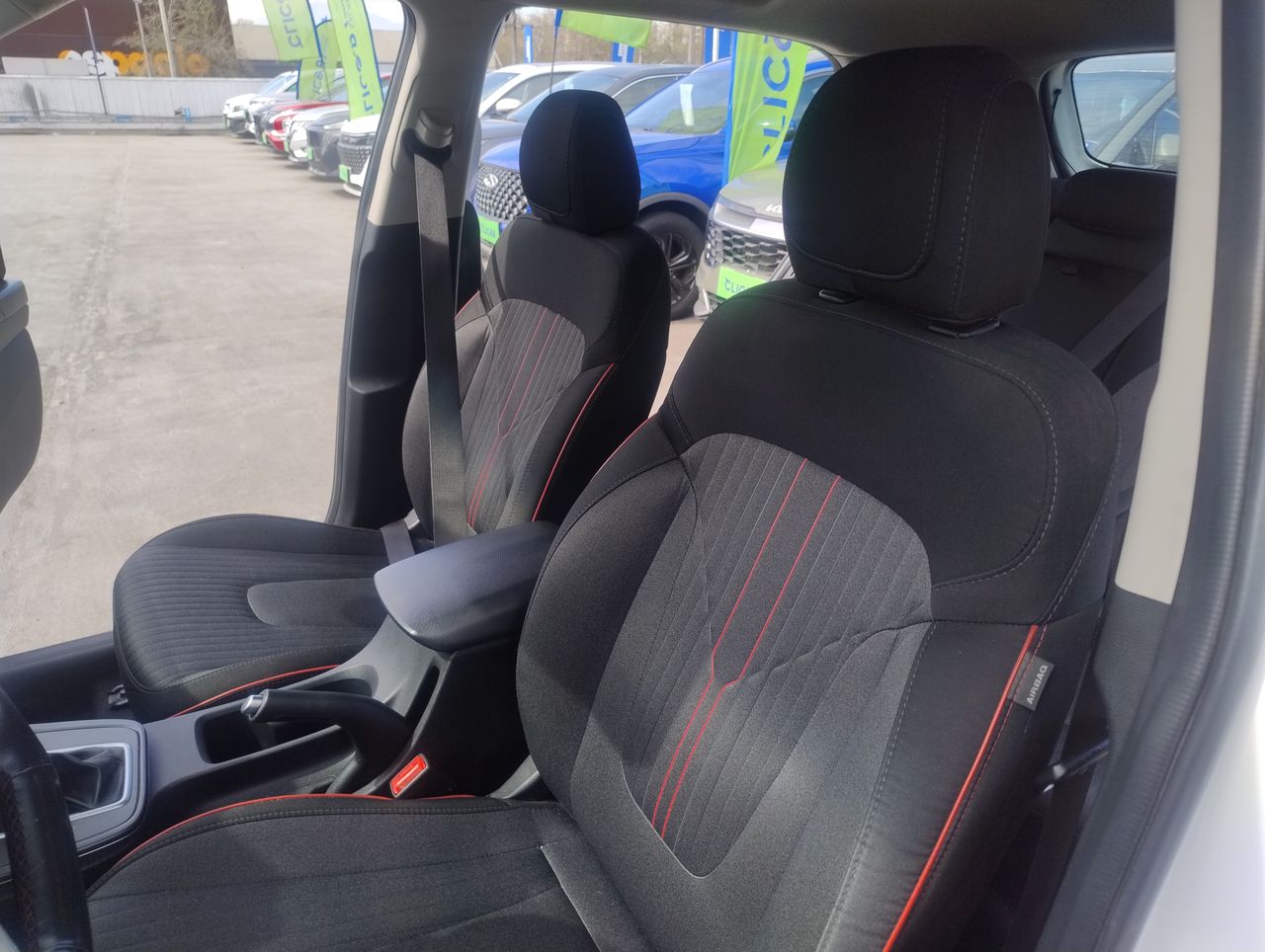 Hyundai Creta — foto 15 de 38