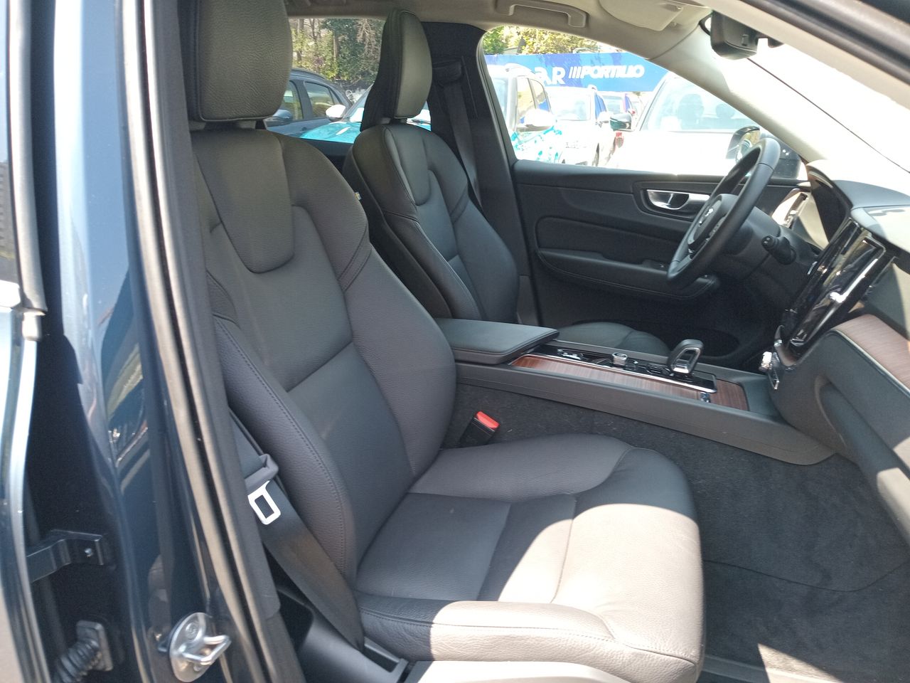 VOLVO - 31
