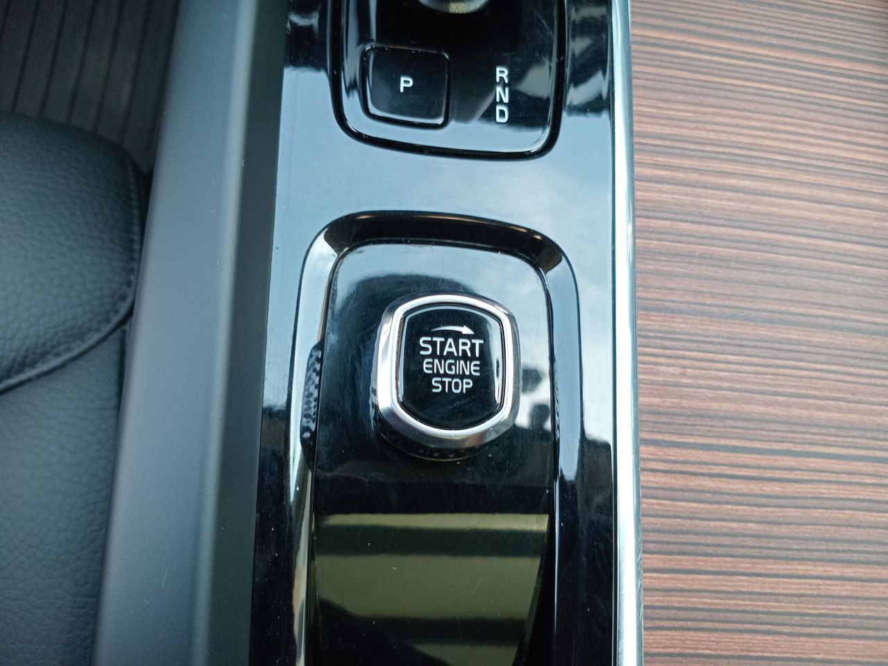 VOLVO - 33