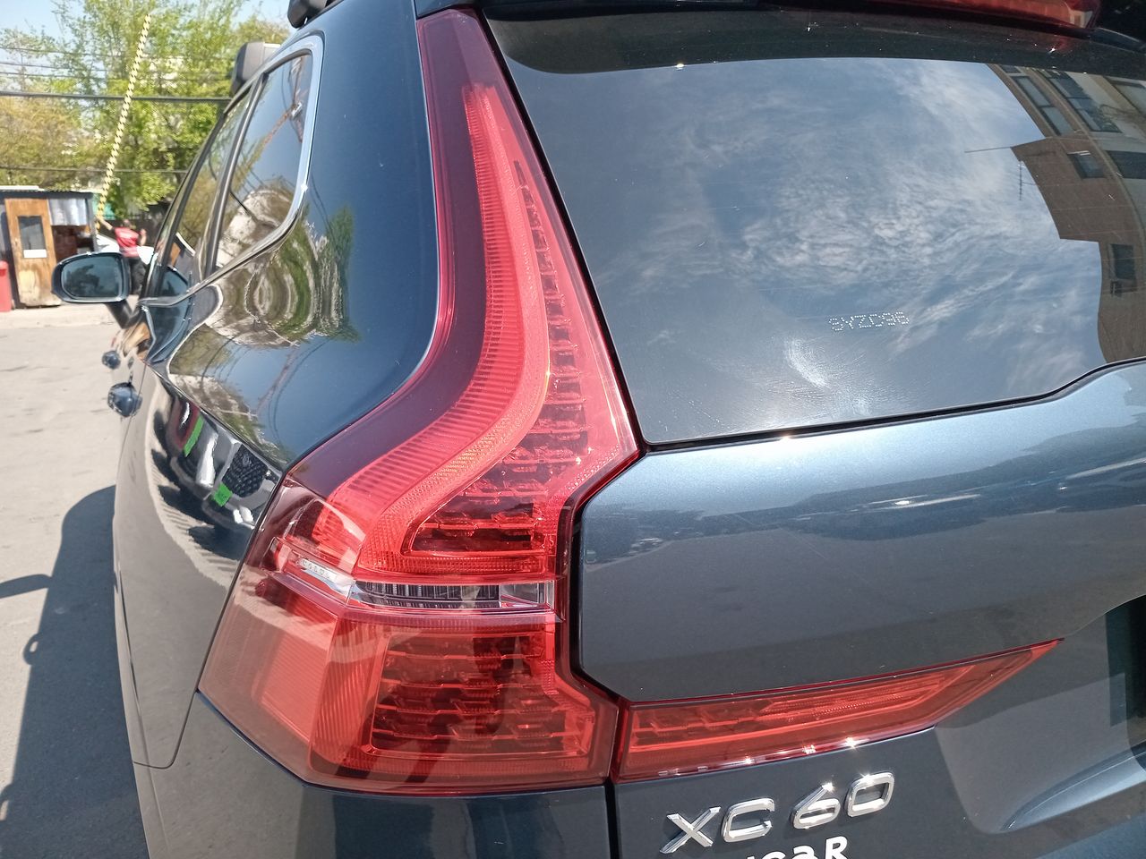 VOLVO - 19