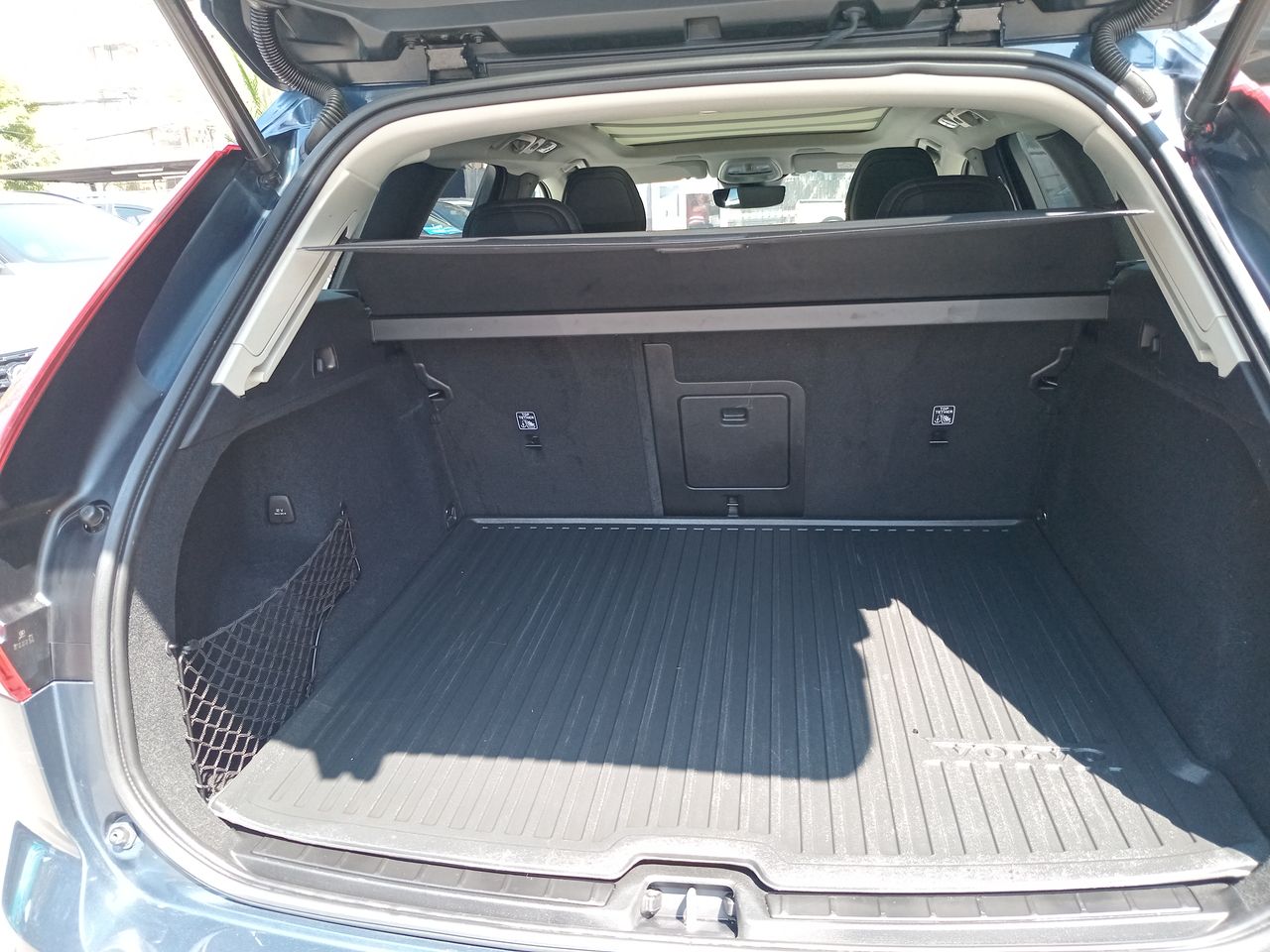 VOLVO - 20