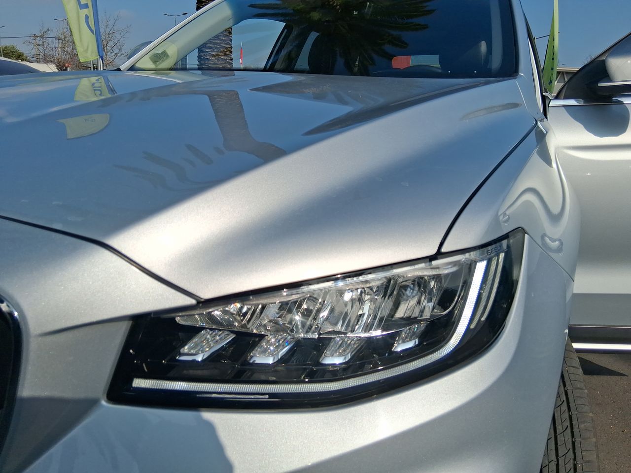 GEELY - 19