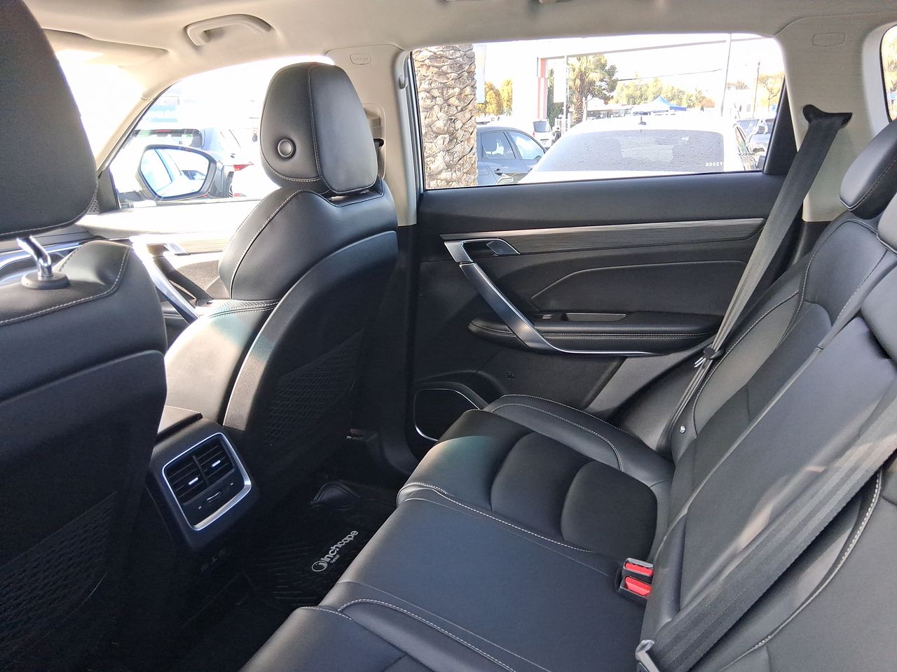 GEELY - 11