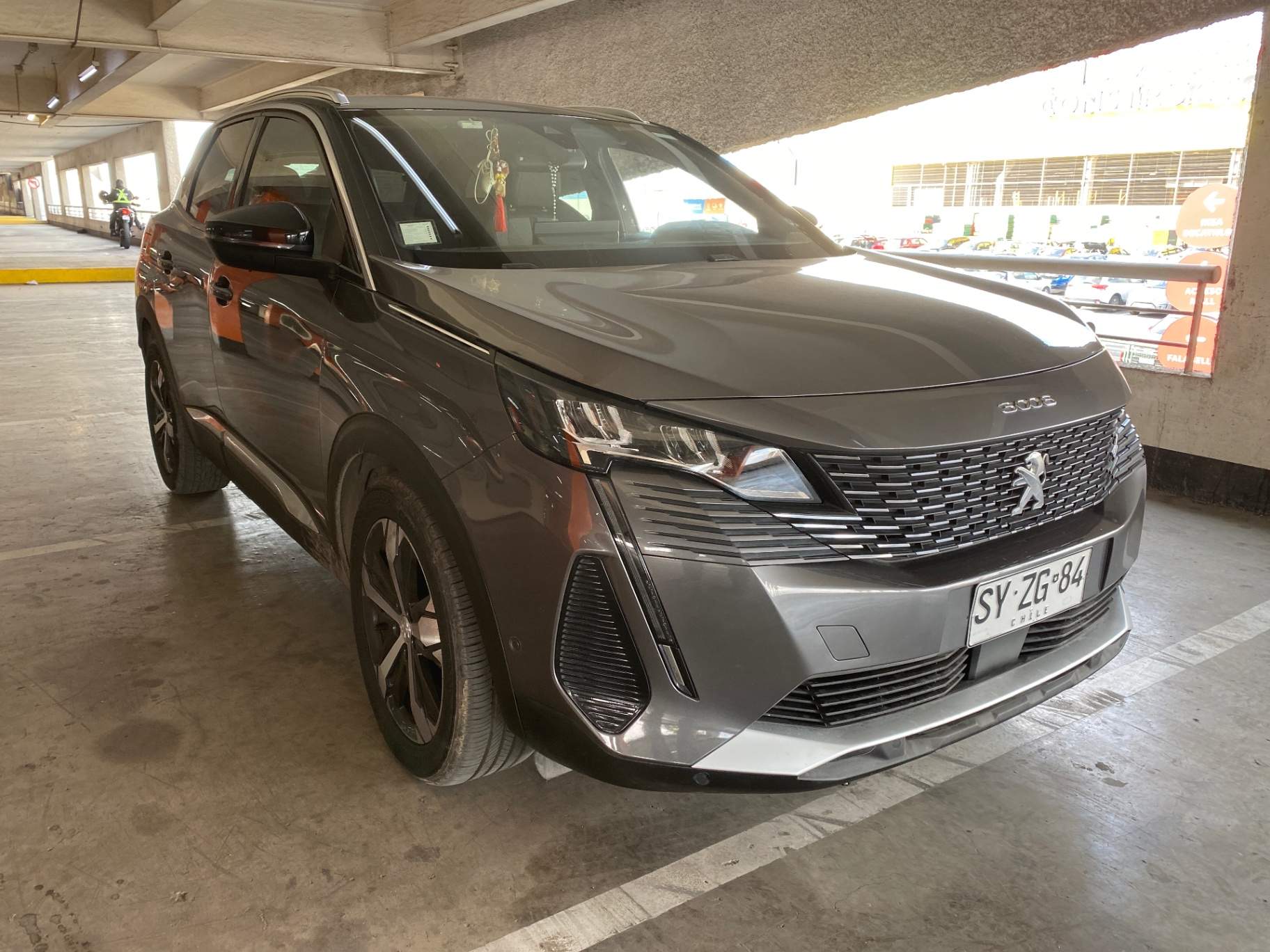 PEUGEOT