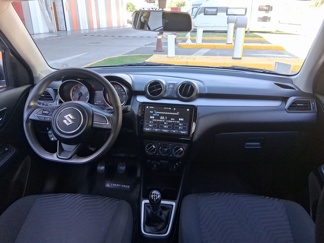 SUZUKI - 26