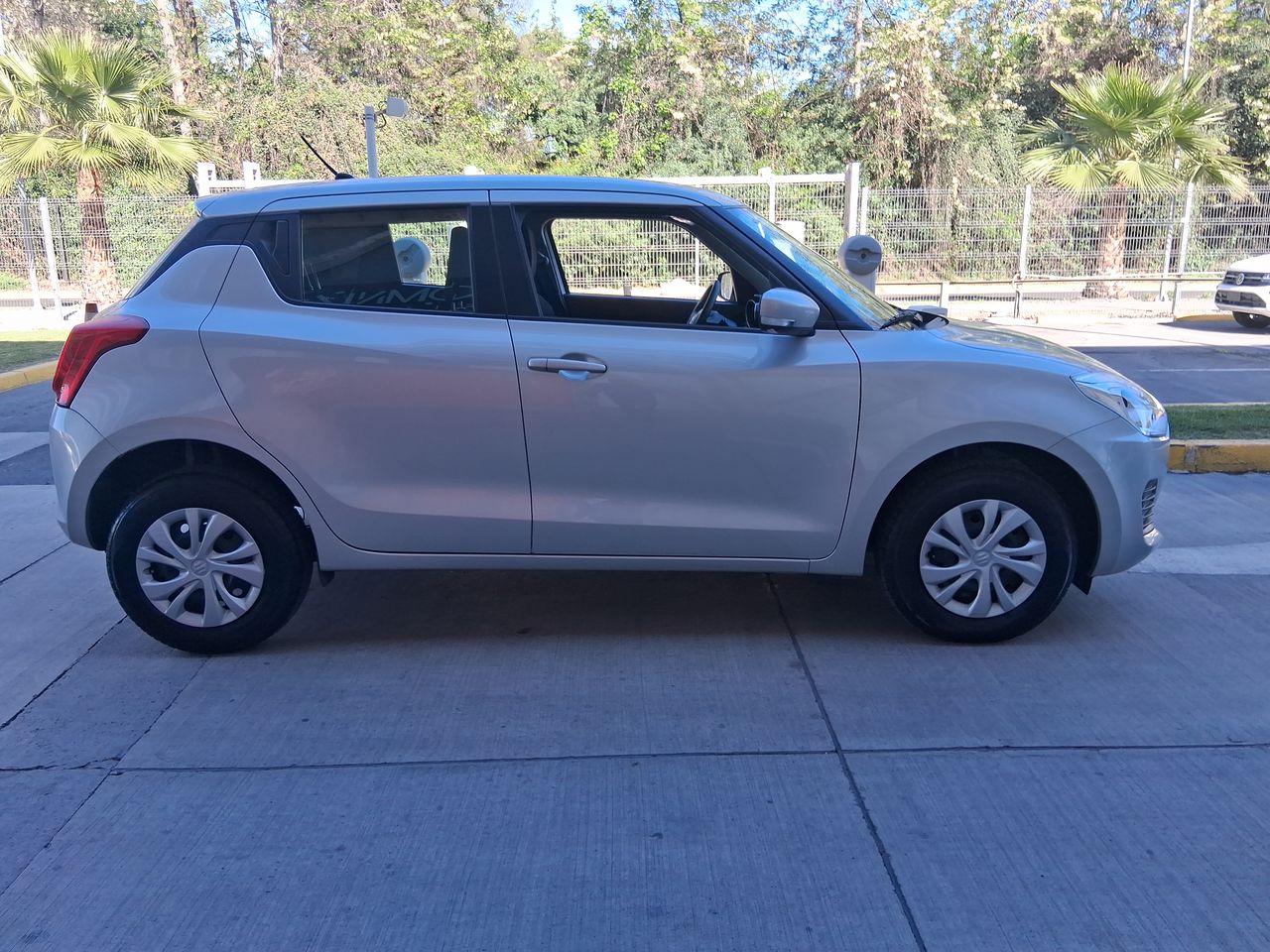 SUZUKI - 6