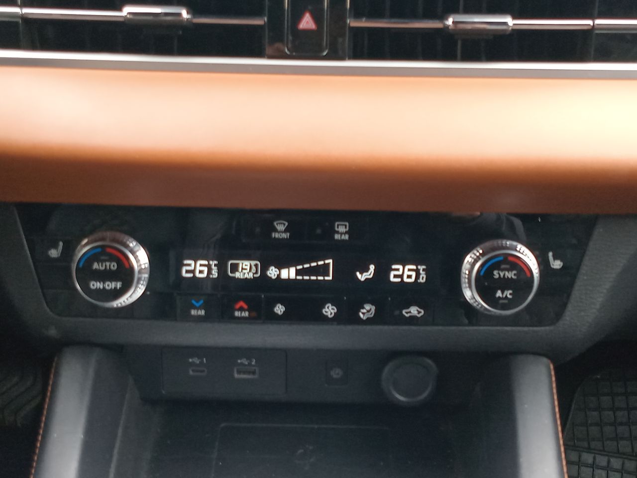 MITSUBISHI - 18