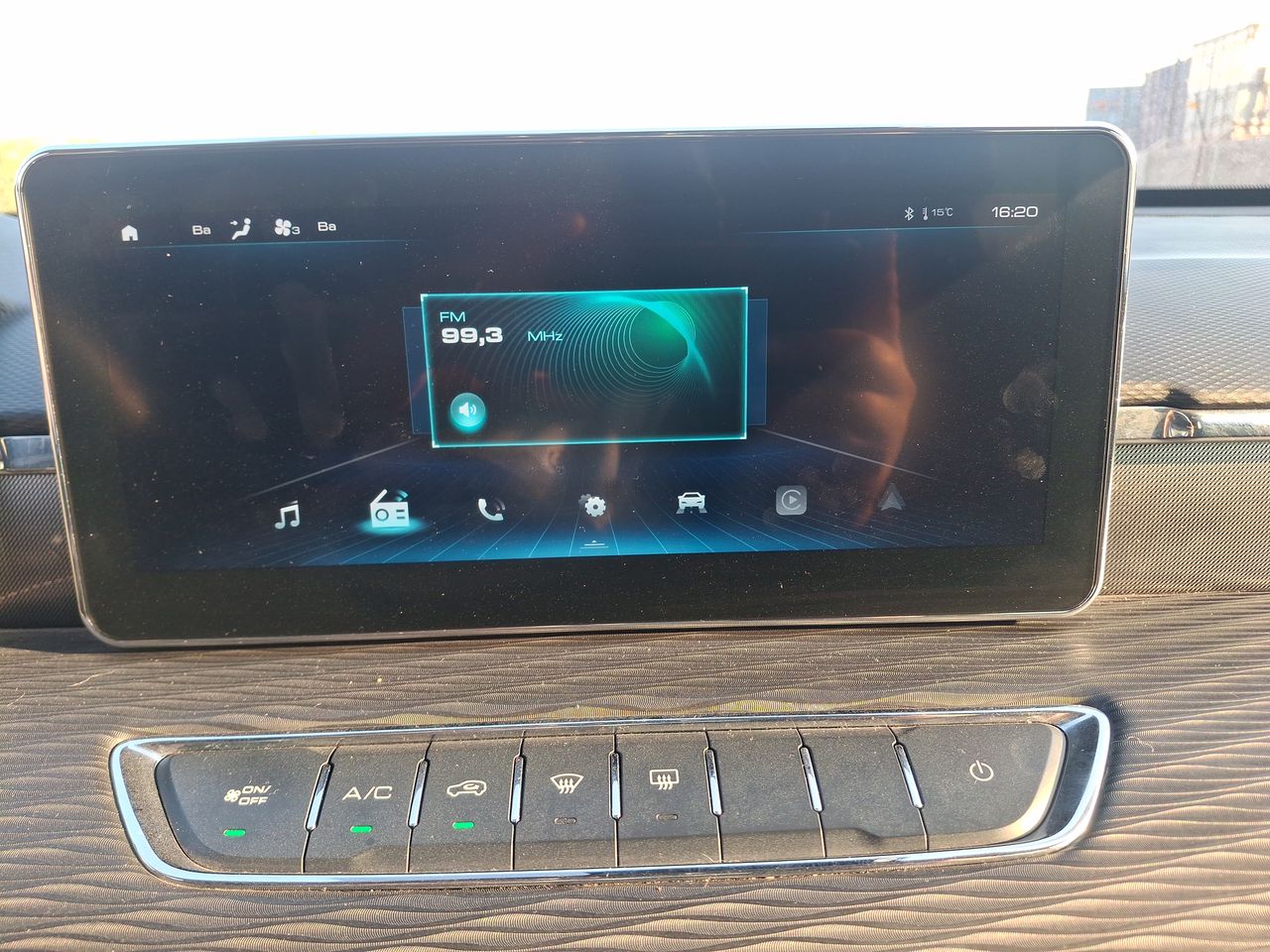Volkswagen Taos — foto 19 de 23