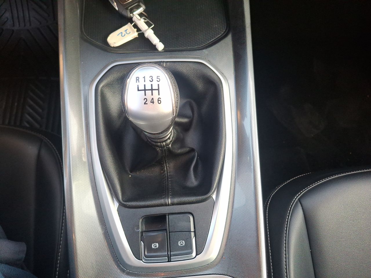 Volkswagen Taos — foto 22 de 23