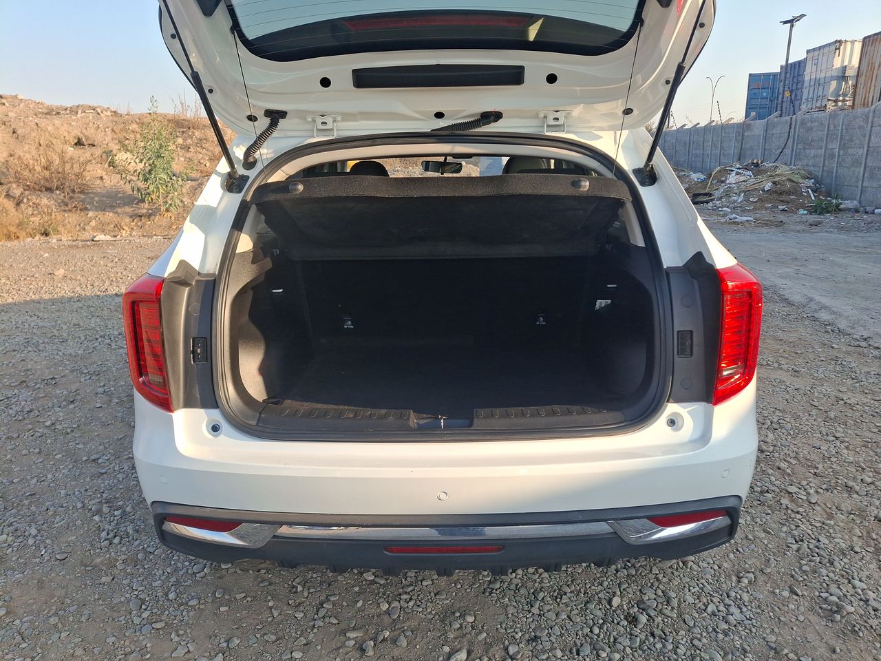 Volkswagen Taos — foto 14 de 23