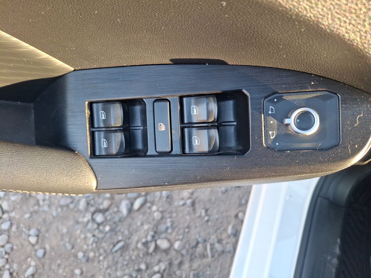 Volkswagen Taos — foto 15 de 23