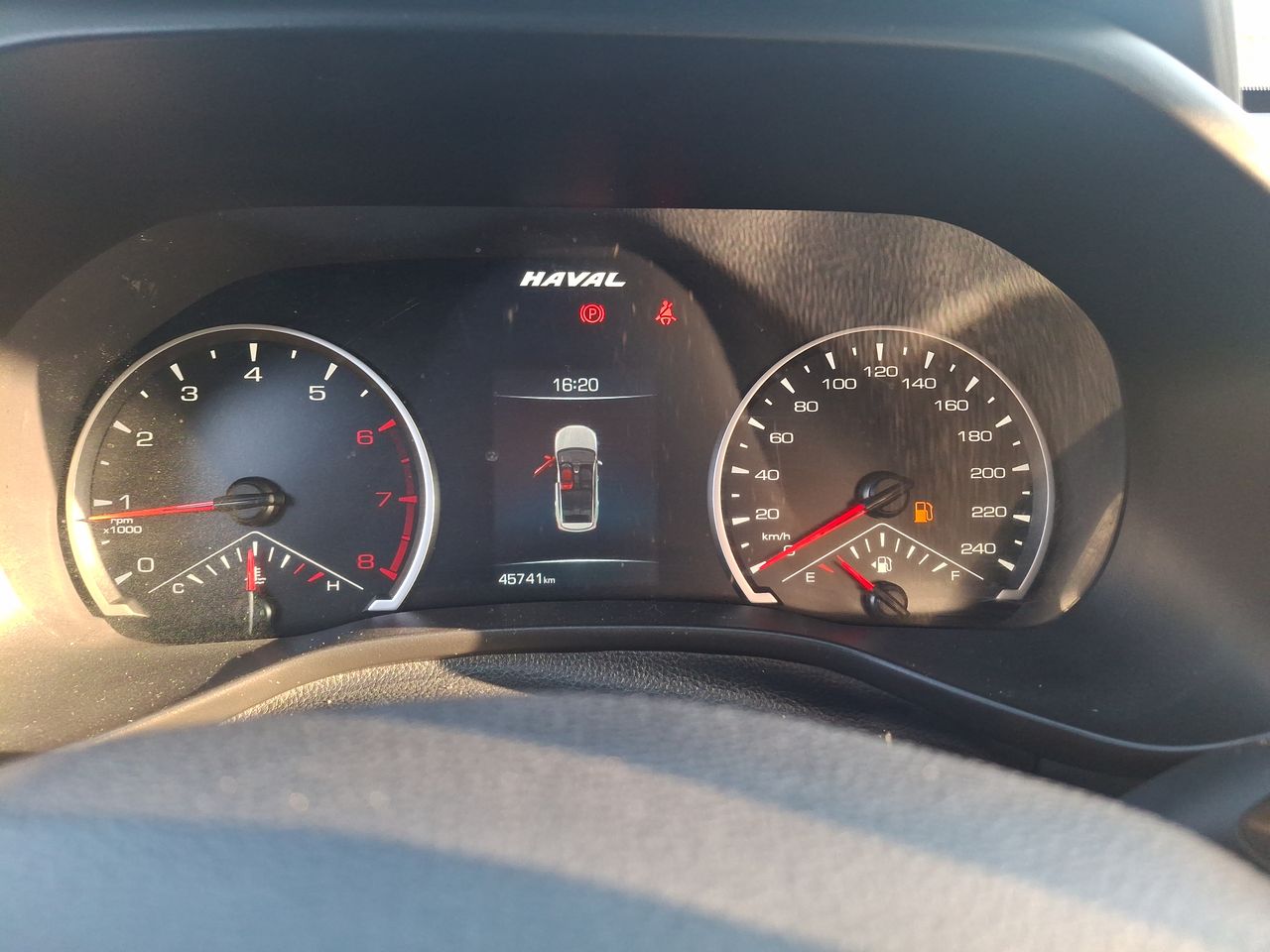 Volkswagen Taos — foto 18 de 23
