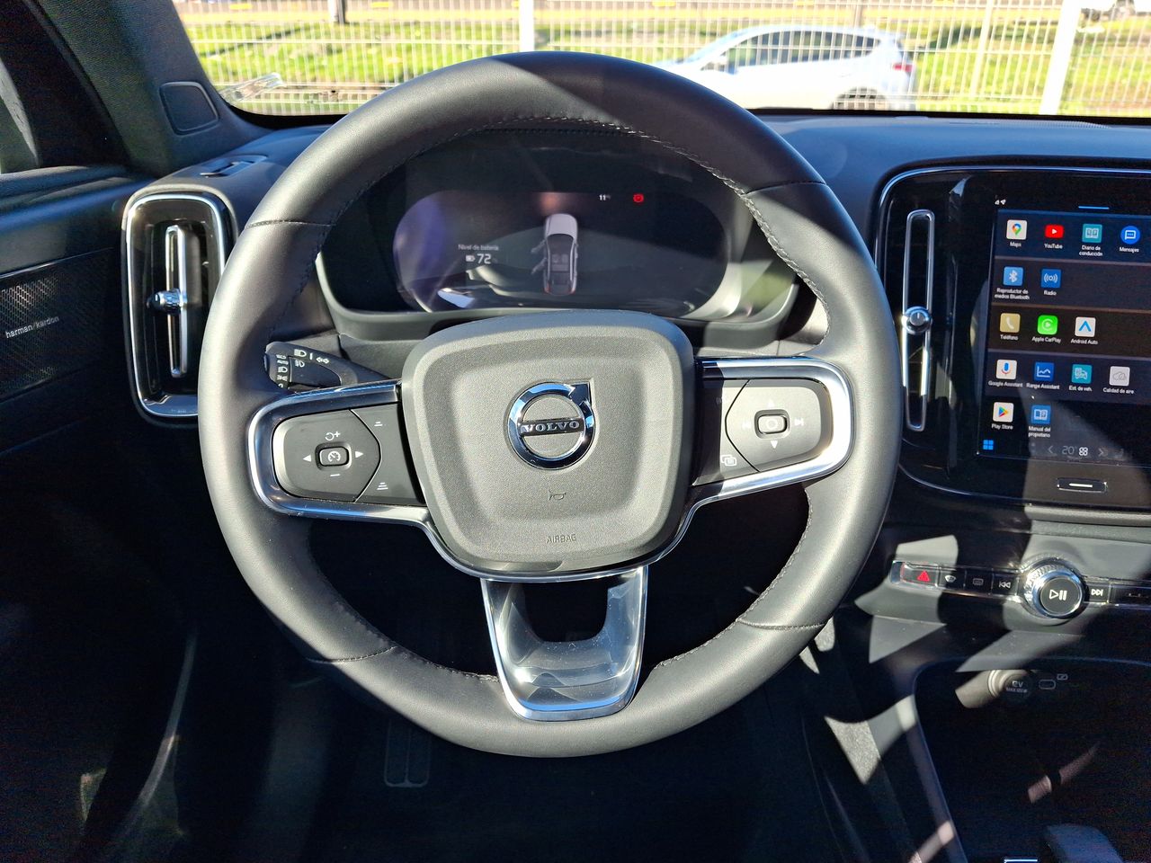 VOLVO - 25