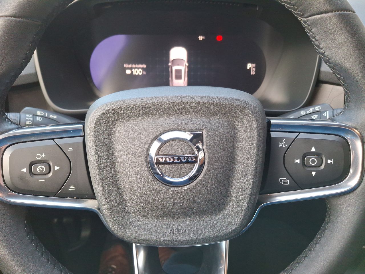 VOLVO - 26