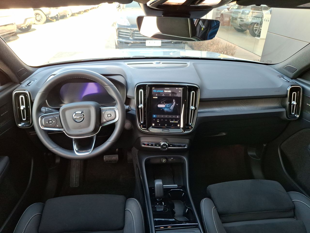 VOLVO - 9