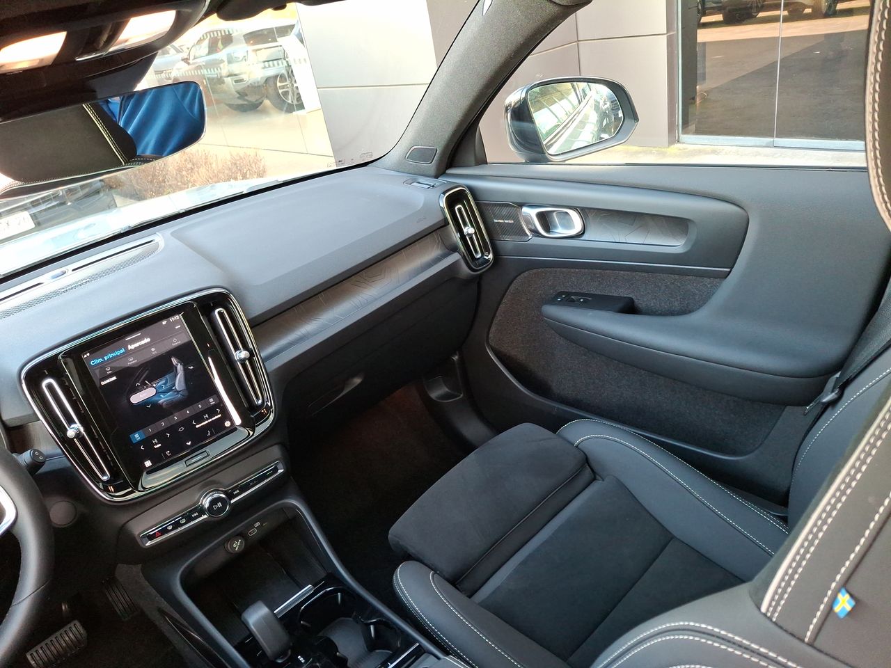 VOLVO - 10