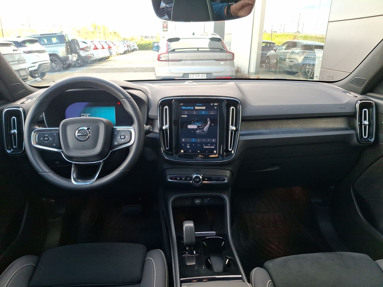 VOLVO - 32