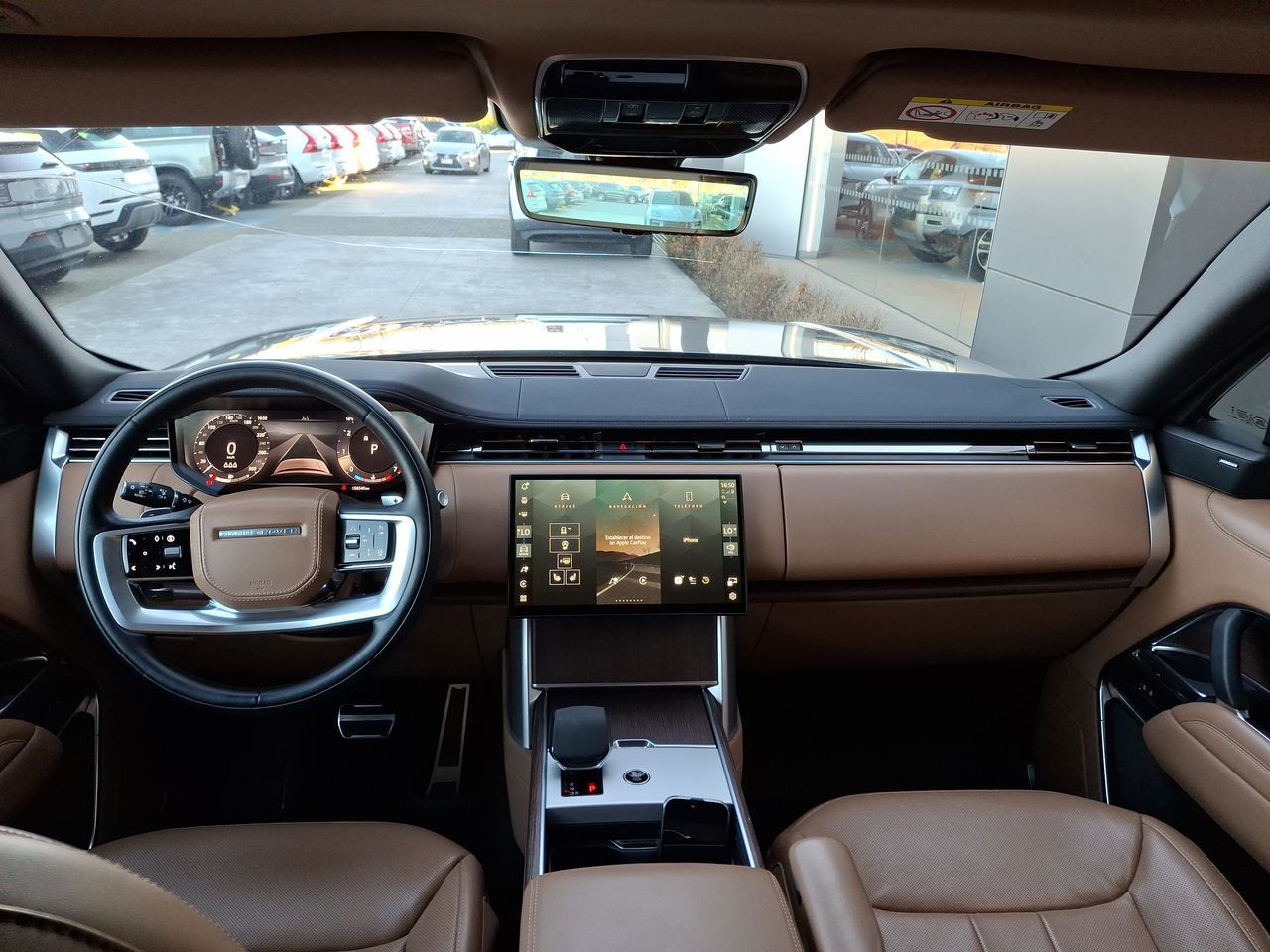 LAND ROVER - 32
