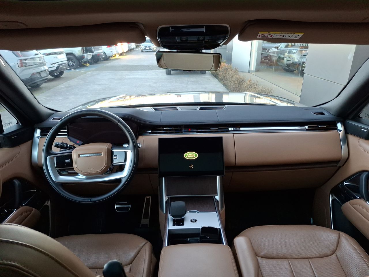 LAND ROVER - 9