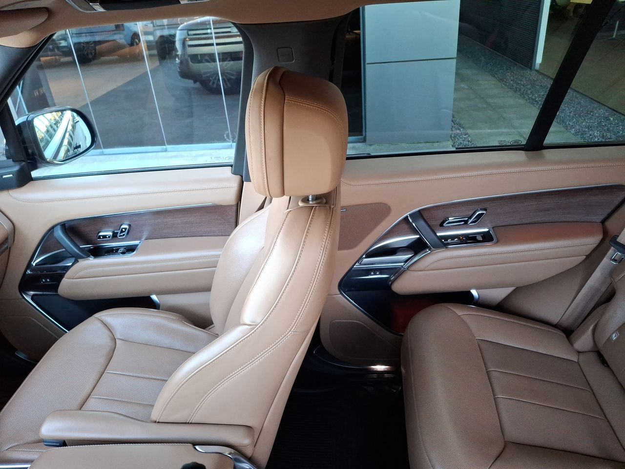LAND ROVER - 11