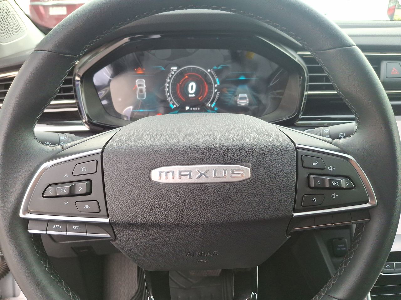 MAXUS - 26