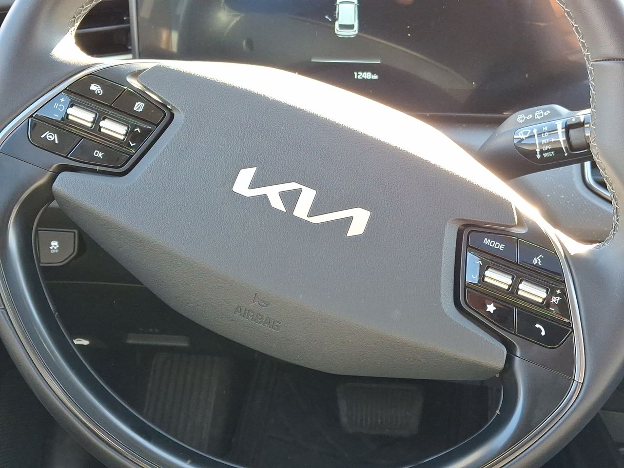 KIA - 27