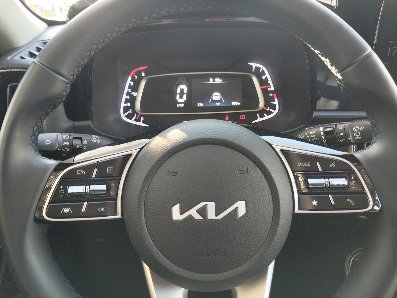 KIA - 27