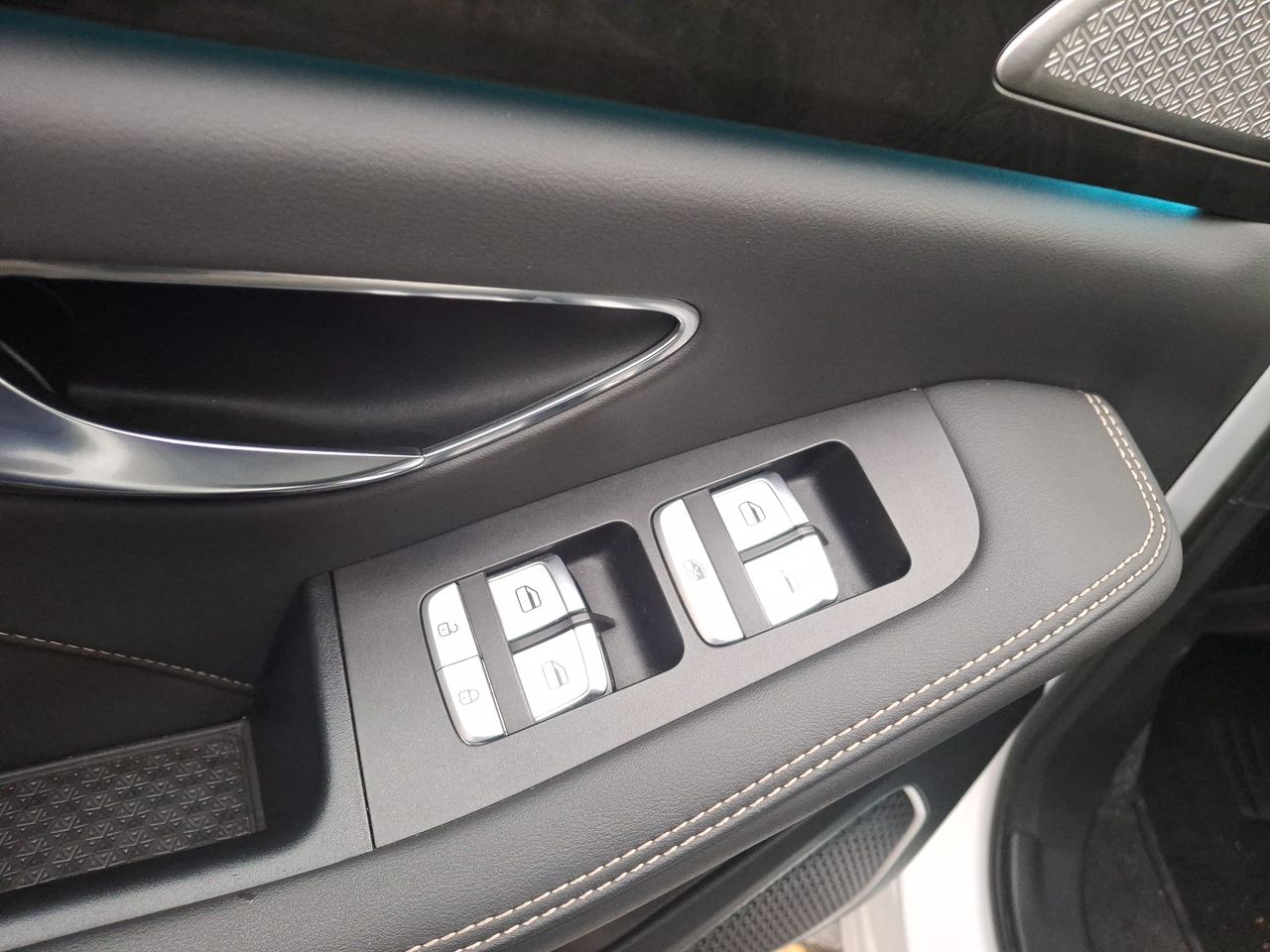 Jetour X90 Plus — foto 23 de 38