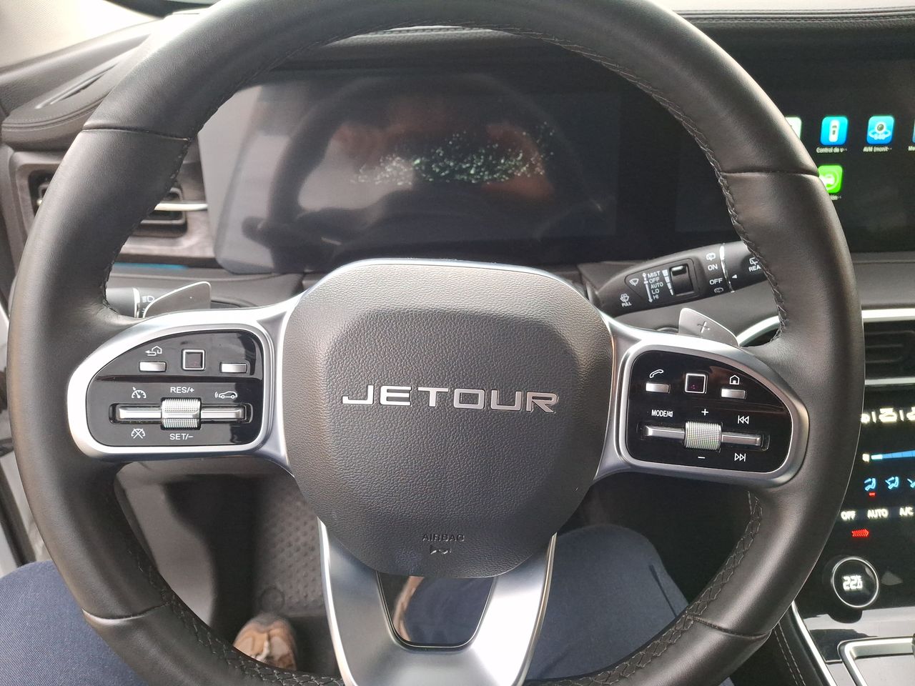 Jetour X90 Plus — foto 26 de 38