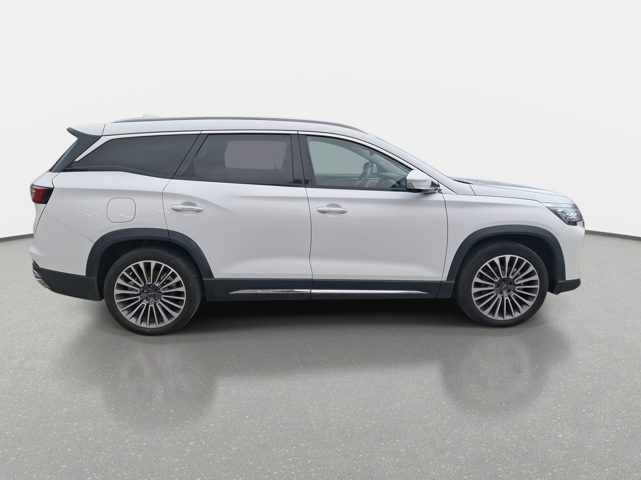 Jetour X90 Plus — foto 9 de 38