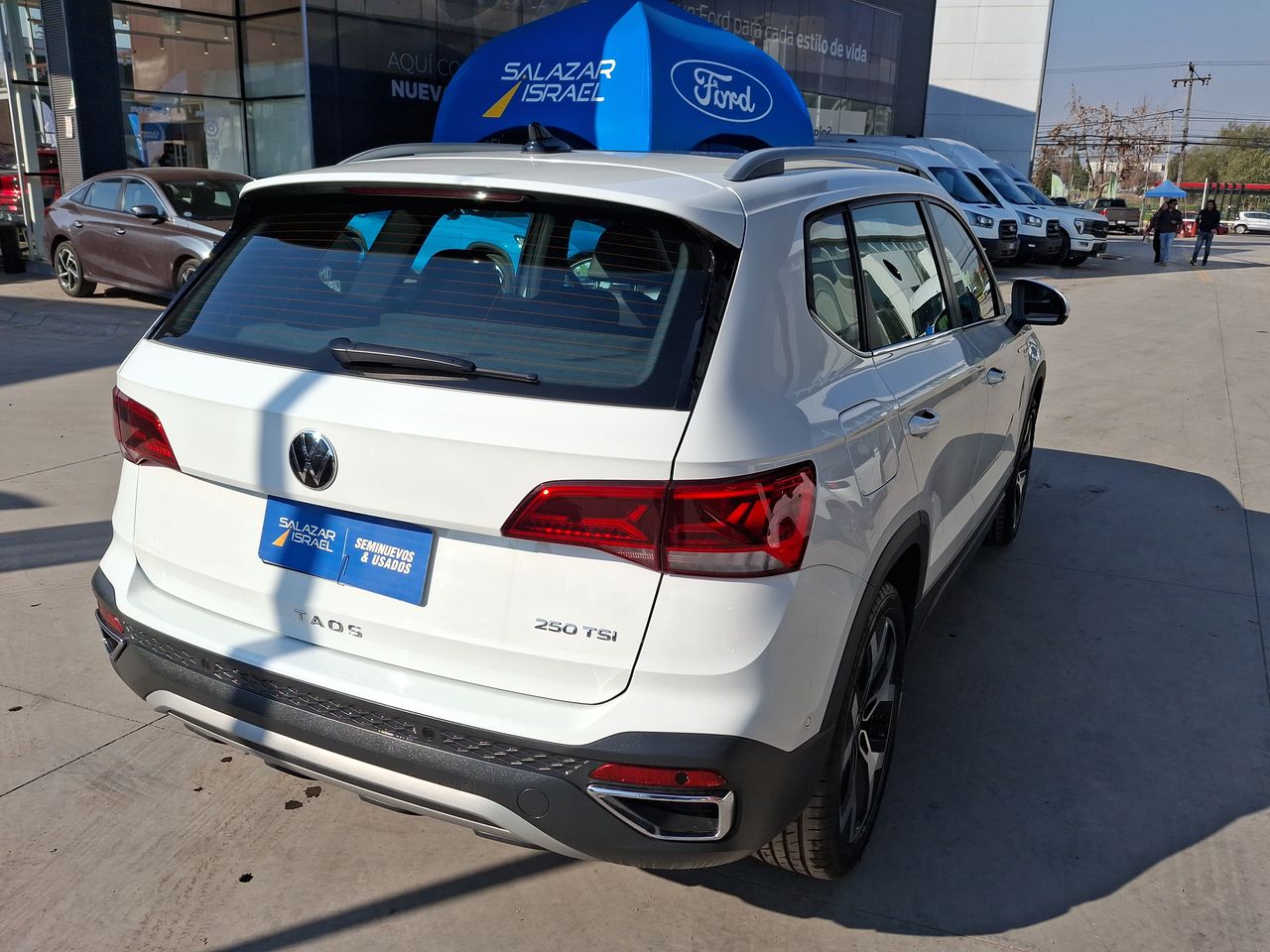 VOLKSWAGEN - 7