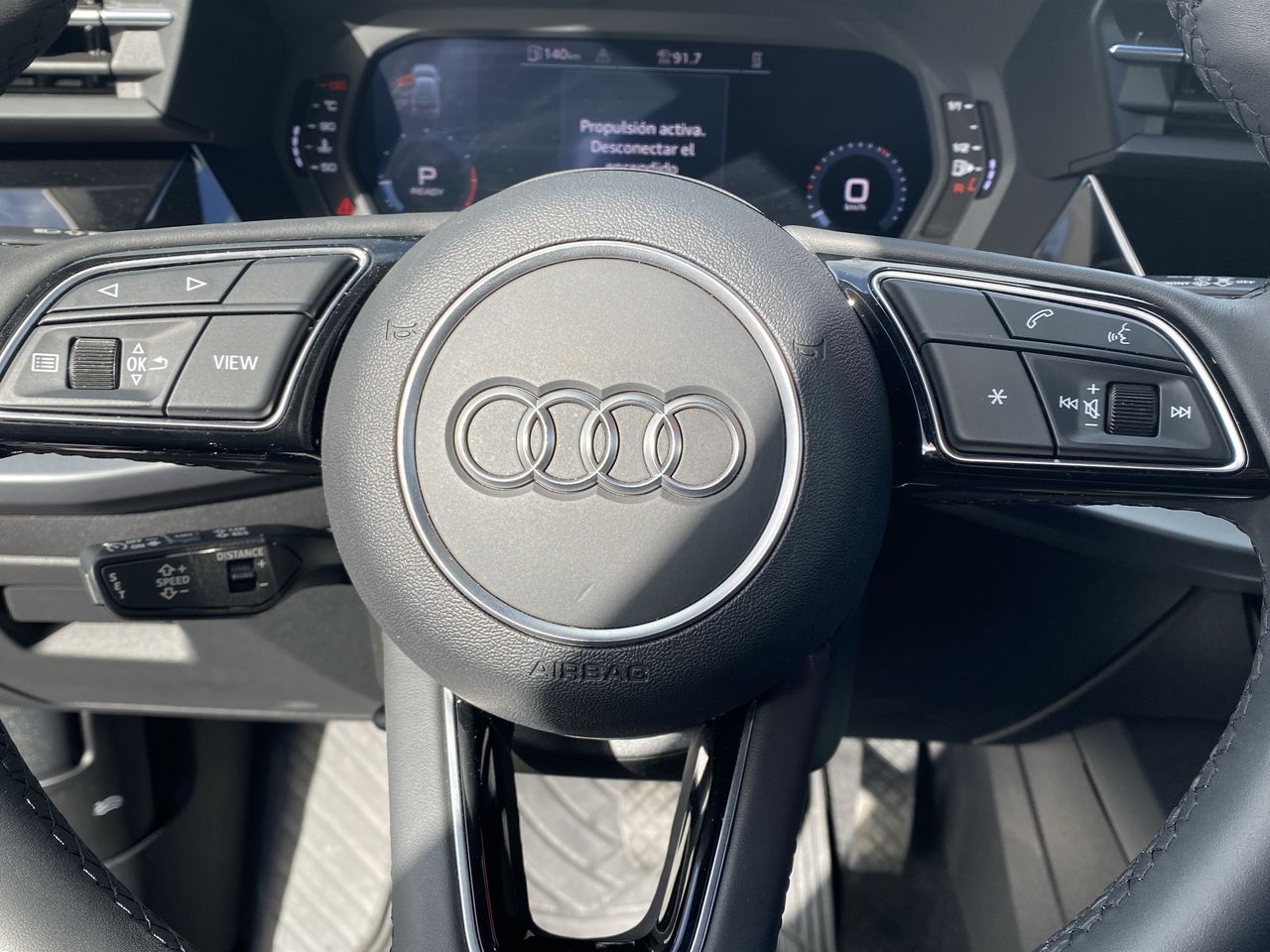AUDI - 25